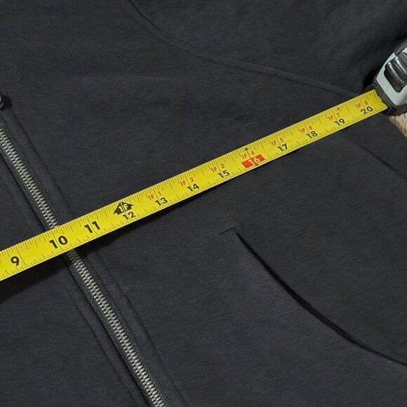 Like New Lululemon Black Loungeful Zip Hoodie Fleece Athletic Jacket Size 6 - Picture 8 of 11